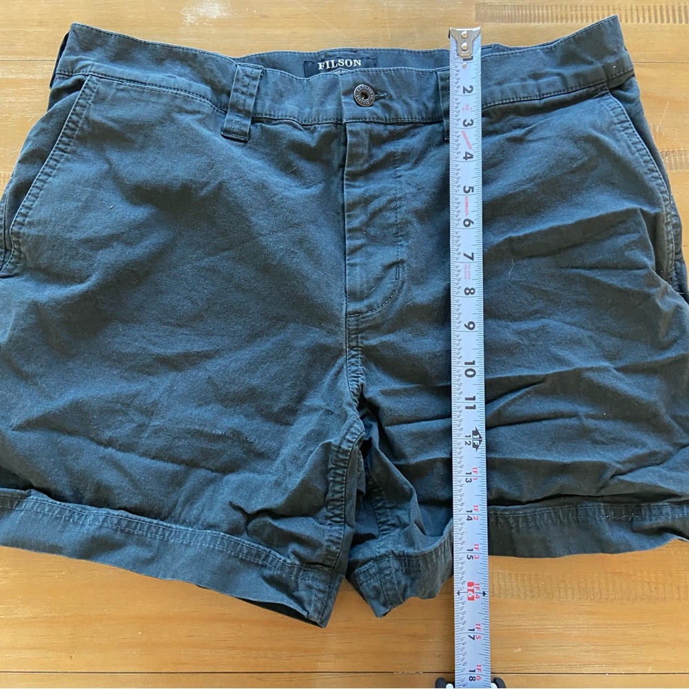Filson Shorts - Picture 3 of 5
